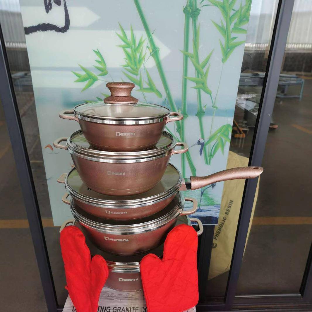 s件Desini款12套压不粘锅12PCS铝铸汤锅平底深煎锅无品牌/麦饭石