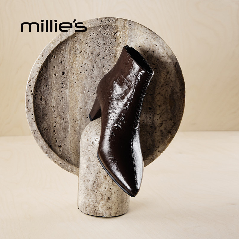 MILLIE'S/妙丽棕色复古尖头短靴女2025新款冬季舒适瘦瘦靴小裸靴