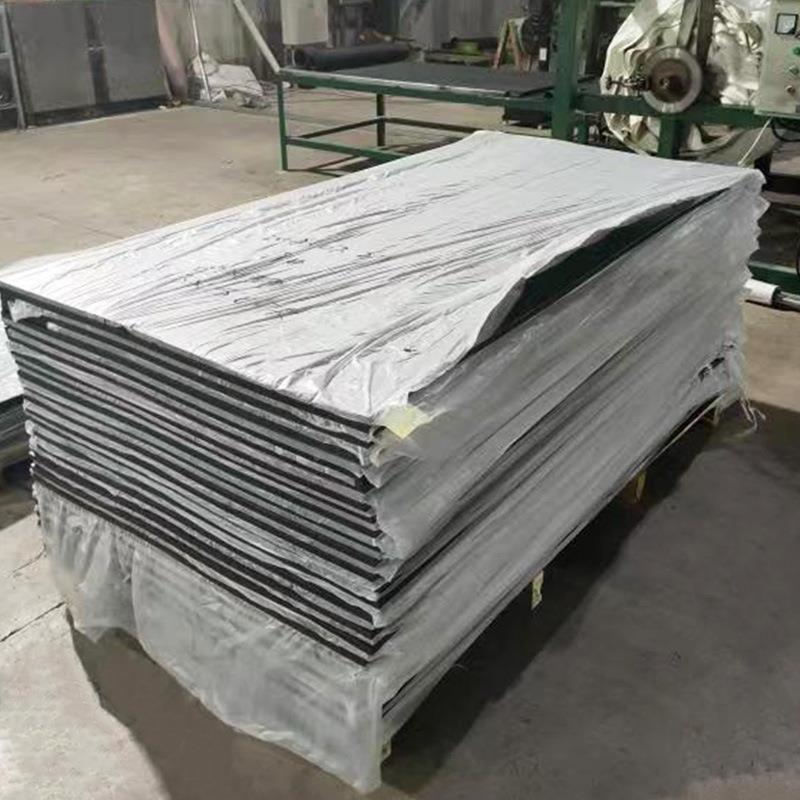 缘黑色橡心胶TOR垫块大工板业加厚缓冲减震防滑抗压绝耐磨实橡胶