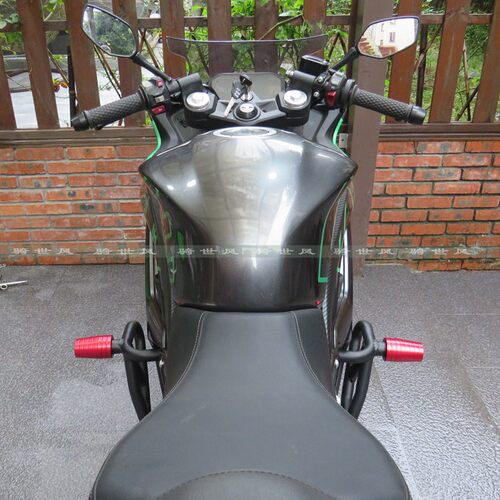 适用无极250RR跑车竞技杠防摔杠LX250GS-3护杠保险杠无损改装