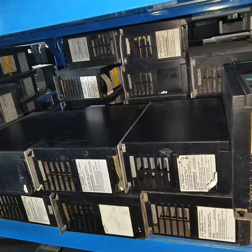 丹佛斯变频器VLT2900 VLT2922PT4B20STR0DBF00A21C1 2.2KW 380V