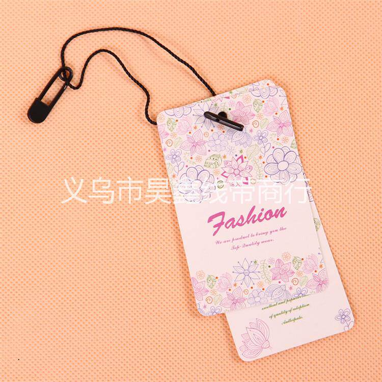 厂家直供优质塑料JQH卡定服装口牌料来辅样做手穿绳通用吊粒吊印