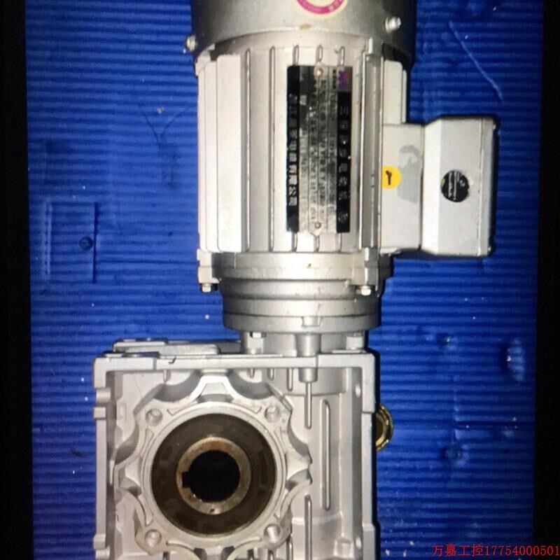 拍前询价:议价仓库备件剩余电机三相异步电机带减速箱,