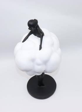 现几代简约云朵人物树部脂关摆件中号云朵客厅茶样板房售楼玄创意