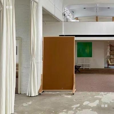 移动落万向木轮架留言板装饰软支板照片无品牌/墙背景地板办公室