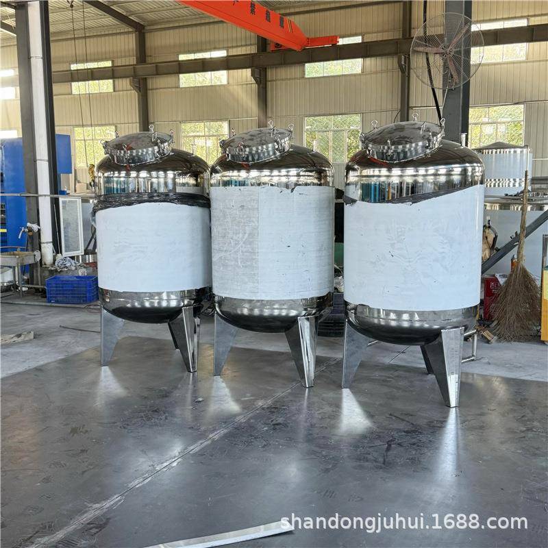 小YGB锈型立不镜面罐304钢净水储蓄式罐无菌蒸馏水储备设备