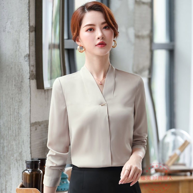 雪纺衬衫女2021秋冬款长袖工作服V领西装内搭白色衬衣无领ol套装