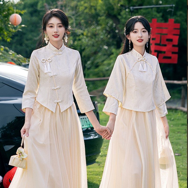 中式伴娘服女2024新款秋冬季姐妹小个子礼服高级感平时可穿伴娘裙