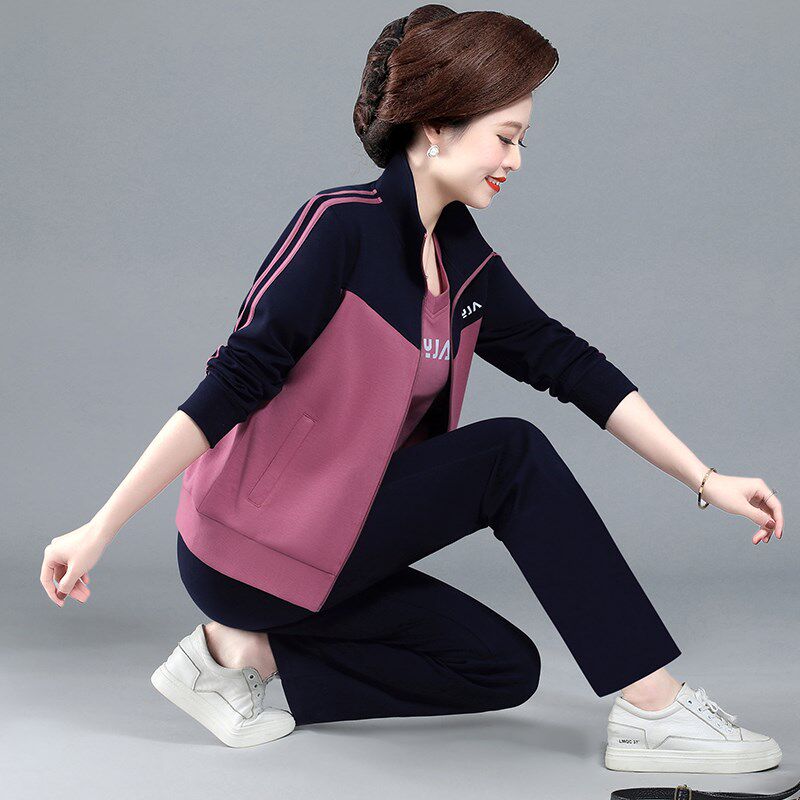 中老年妈妈装春装运动服套装女春秋季外套休闲上衣中年洋气三件套