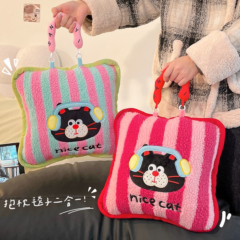 抱枕被二合一两用202新款冬季加厚懒人靠枕毯子办公室午睡枕头