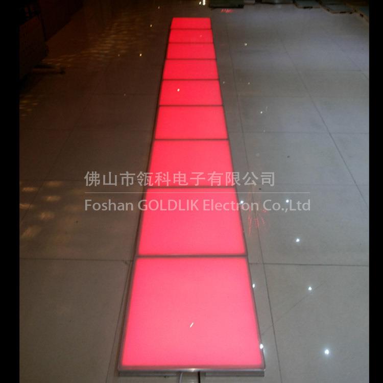 厂QWM广家直销感发光地砖应led玻璃地板户外防水场