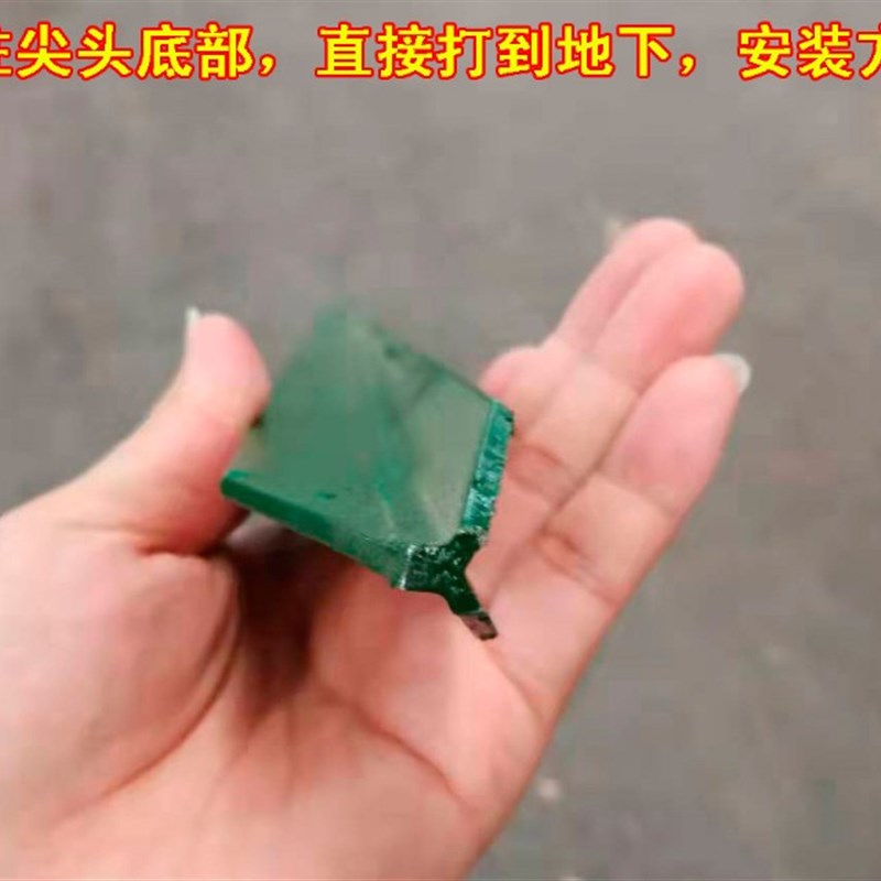 荷兰网立柱铁丝网围栏柱燕尾柱刺绳立柱支架支撑车间钢管网柱杆子