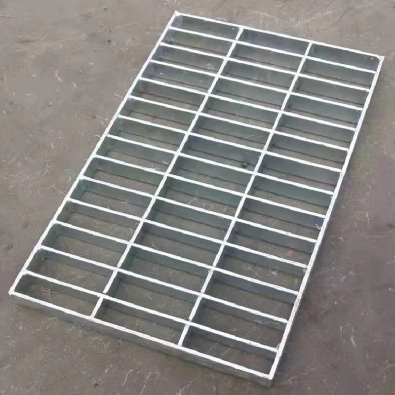 钢格栅污水处理水沟盖板耐腐插接楼梯踏步T钢格栅热镀锌钢格板
