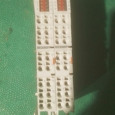 PLC倍福EL2809两片,成色见图。需要的私聊