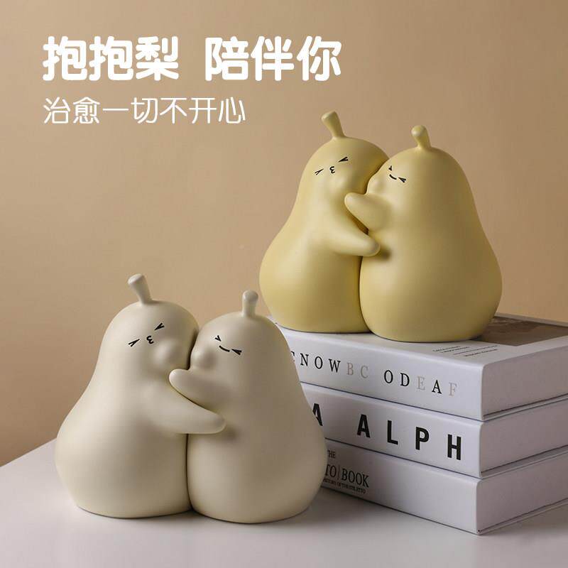 有意义礼物结送女生生日男生抱抱婚梨七夕人节情实礼用品240716抱