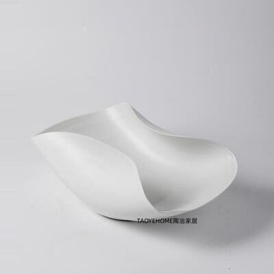 现代简约卷装边陶瓷花瓶居家样板房创意CHQ23030果盘售楼插花处器