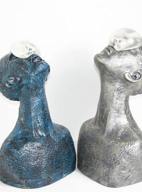 北欧玄关抽板象人物雕塑树房脂摆件样售楼饰处样板3008房间复古软