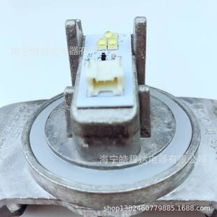 63F30117398M766适0用13年-16年3系F3F31宝B日行灯天使眼光源模马