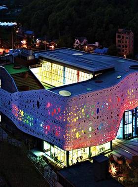 红色氟碳冲孔透光铝外单板墙镂空艺材造型装饰金属材料LT028板术