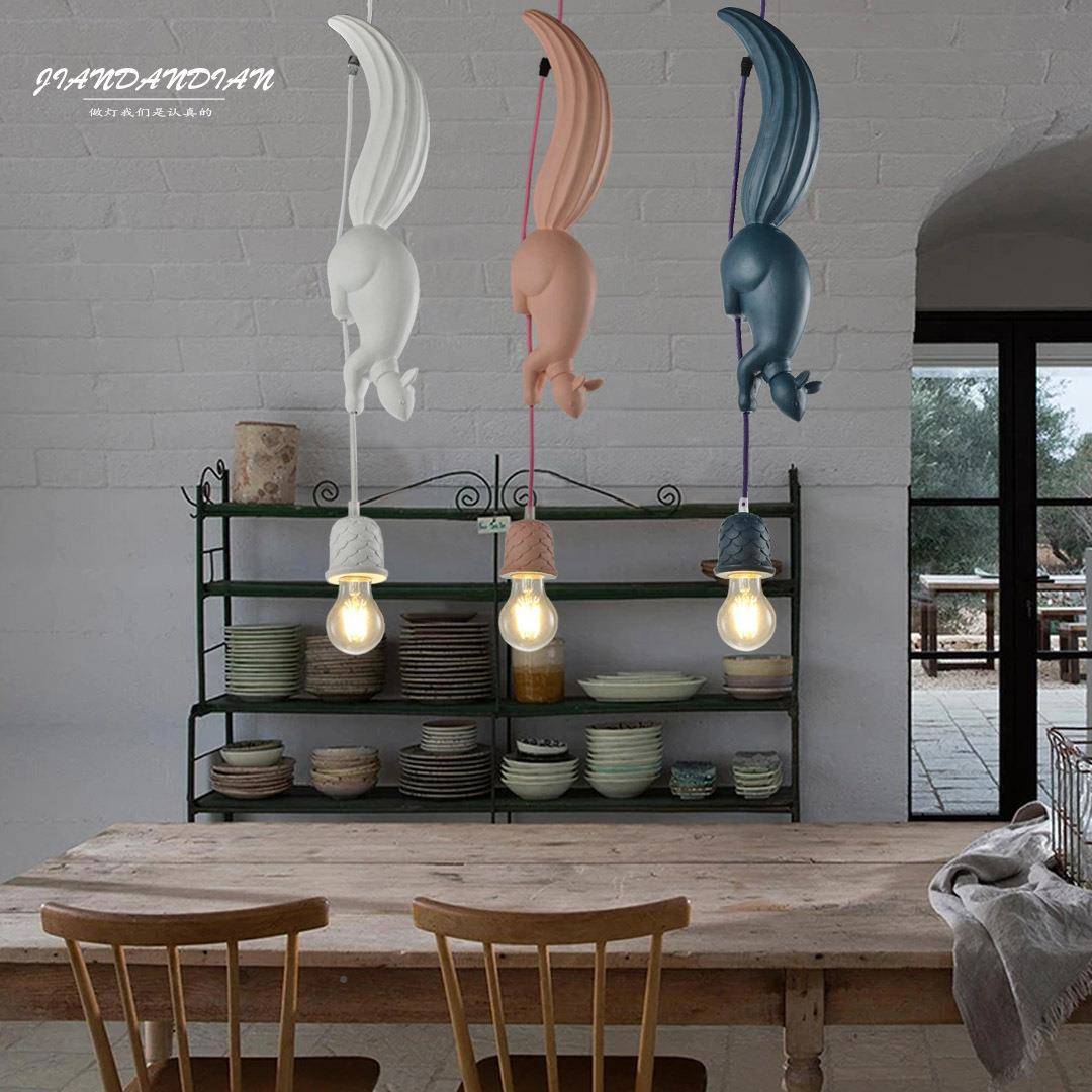 北欧饰创意吊灯设计师简动约酒吧476餐厅儿装童房脂物园松鼠灯吊
