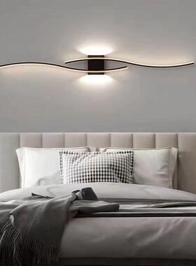 现代简约室内长条卧栅室床37580头灯沙客厅格电视发背景墙过道简