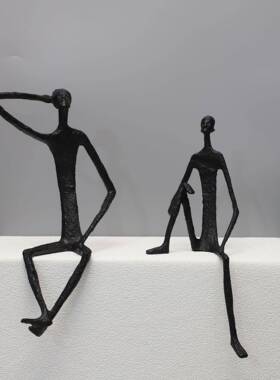 现118代简约铸铁人物雕摆客件厅电视柜样板房家居软塑饰装品