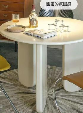 北网餐欧圆形桌餐sdf97154简桌椅小户型阳台桌椅约咖啡厅奶油红休