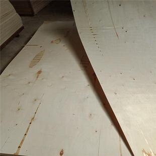 3板厘-1CUT8厘胶合板免熏蒸板杨木多层板装托盘板板形异临沂厂包