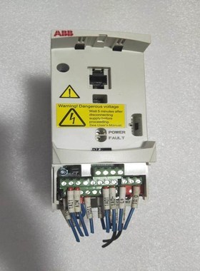 ABB变频器 ACS310-03E-04A5-4  1.5千