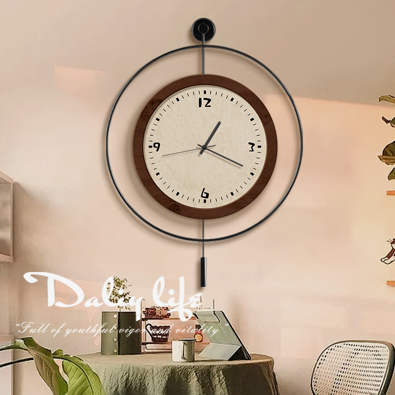 法式中古风餐厅挂钟复古创意钟表餐桌时钟挂墙高级感家用艺术挂表