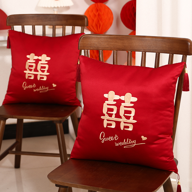 压床娃娃娃娃一对结婚创意红色喜字抱枕婚房压床娃娃摆件新房客厅