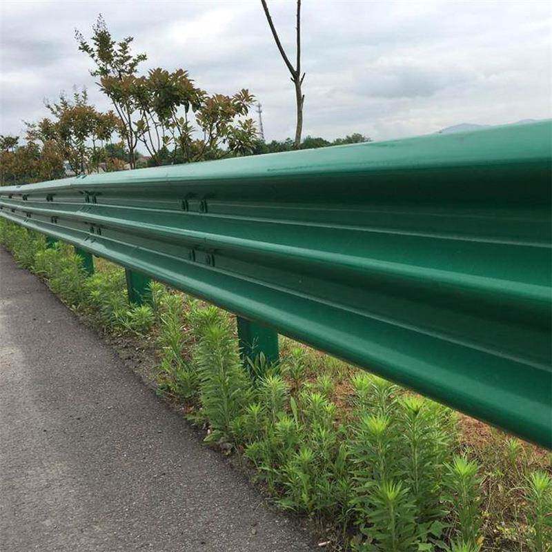G护r-A-2路侧A级双型波波形W梁护栏621安全防撞护栏高速公路栏板