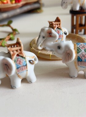 泰国手工陶瓷小象狗猫海豚摆件桌面玄关车载装饰解压鱼池造景手信