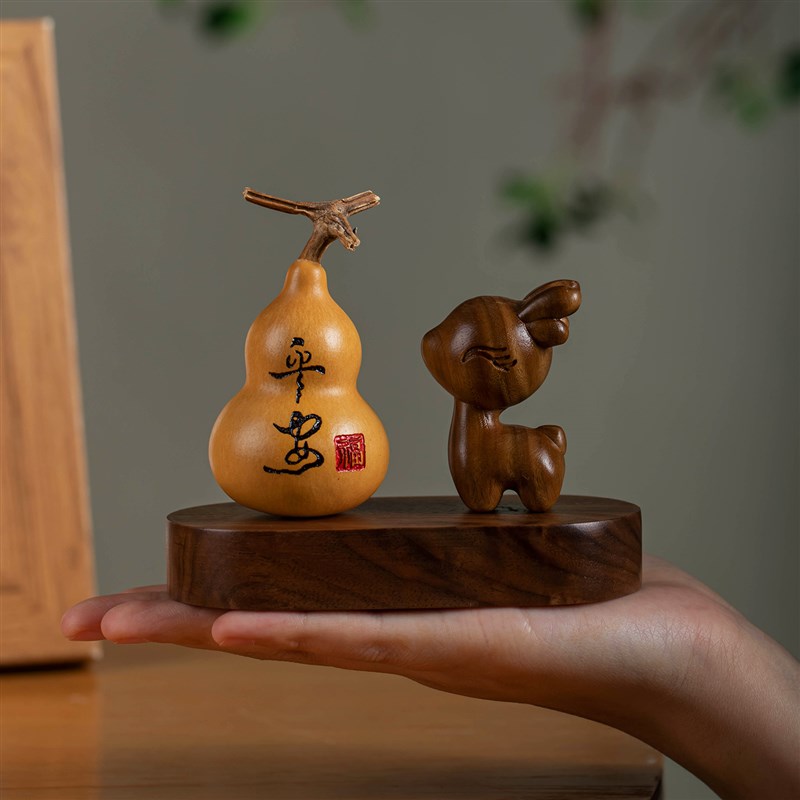 朴房天然紫檀萌鹿汽车摆件平安葫芦车载装饰品胡桃木底座摆饰男女
