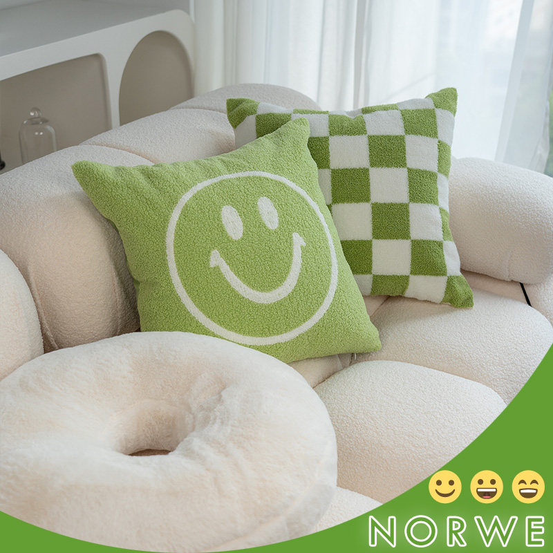 NORWE表情抱枕小清新绿色系枕套可爱客厅沙发靠枕儿童房床上靠垫
