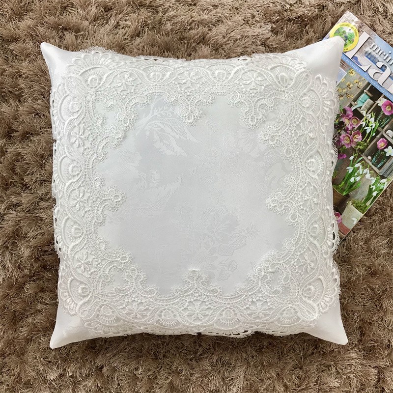 现代简约白色蕾丝抱枕女生午睡沙发客厅办公室腰靠床上靠垫抱枕