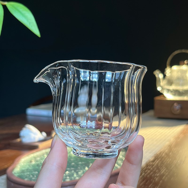 迷你加厚高硼硅耐热玻璃莲花公道杯功夫茶道配件耐高温分茶器茶海