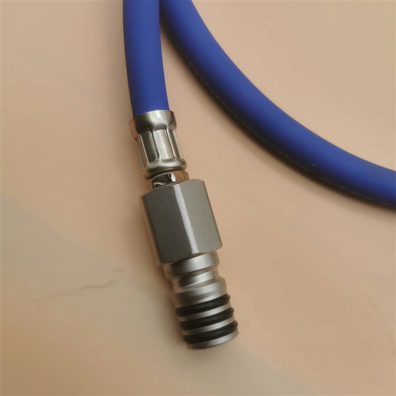 大变小转接头软管 大风炮管转换小气管快速接头 大管变小管接头