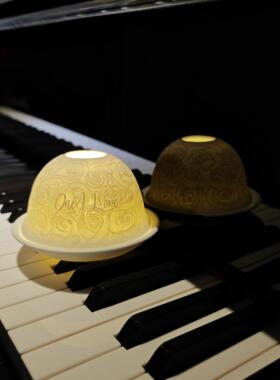 级浮雕骨瓷香薰灯圣小夜高灯氛围QXX灯 灯诞小摆件茶小烛台节日礼