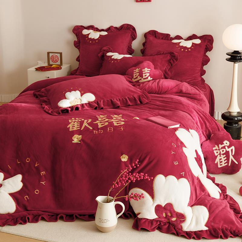 高档冬床花牛卉奶绒婚庆四件组结婚保暖NOK季珊瑚绒被套加厚单红