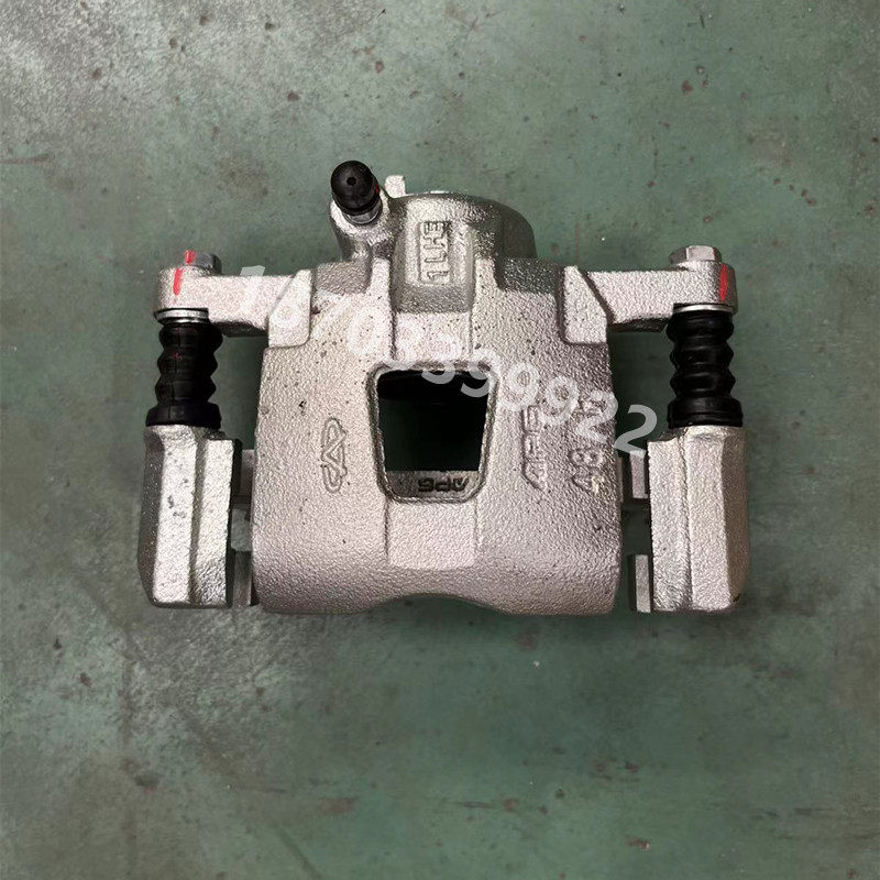 适配宝雅雅贝御捷330易咖x江铃E200电动汽车前轮刹车分泵油泵卡钳