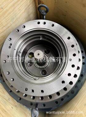 P400-7行走马达达706-08J-1SXSC012PC450-7行走马总成