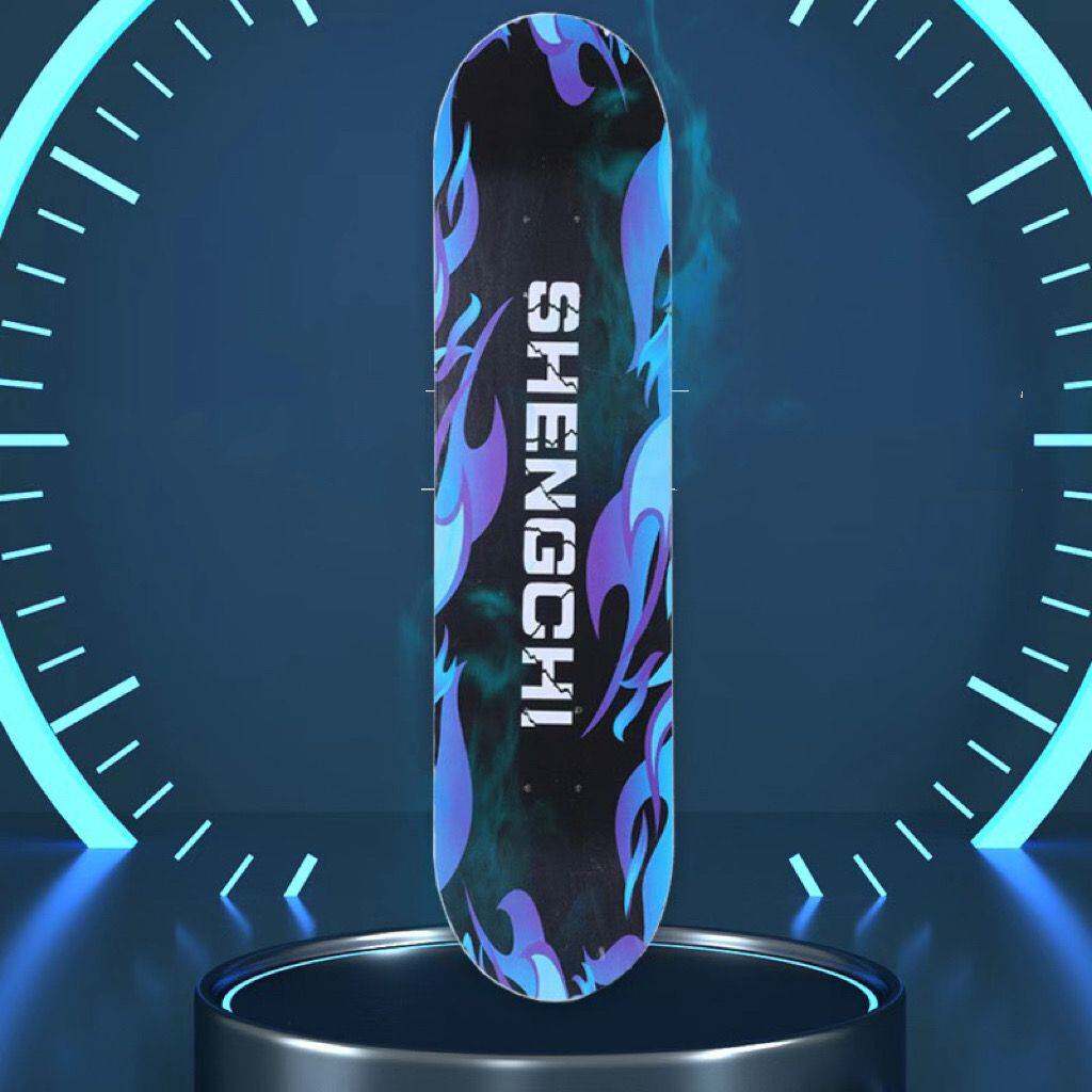 转弯双翘板到12岁车闪光防摔6可成人儿童初学者滑板女生四轮滑板