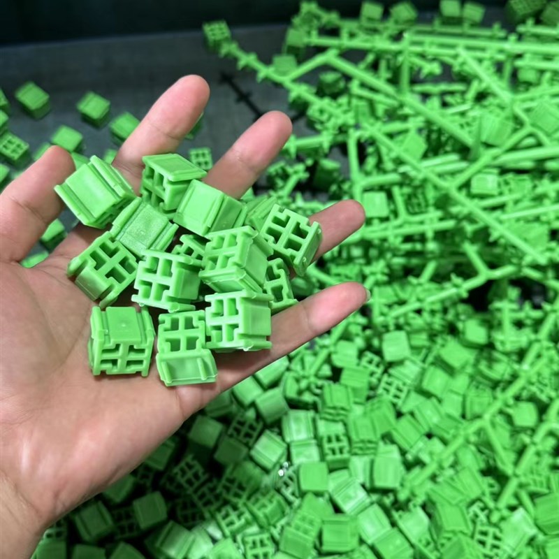 样角卡扣样角连接件样角扣展示铝材塑胶件门窗配件样角胶断桥门窗