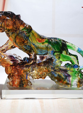 琉璃老虎摆件总裁办公室桌面摆设玻璃水晶制品客厅进门玄关装饰品