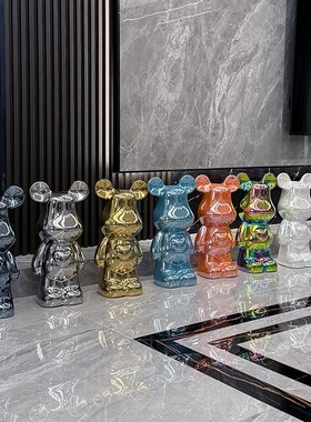 大型网红暴力熊摆件客厅电视柜旁落地家居装饰品高端大气上档次