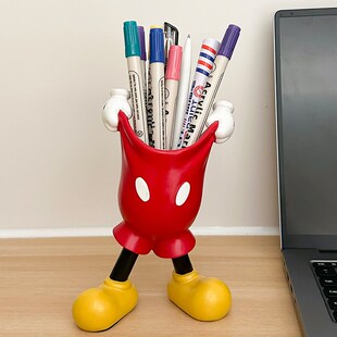 老鼠提裤子笔筒办公室桌面可爱创意高颜值马克笔大容量超大收纳盒