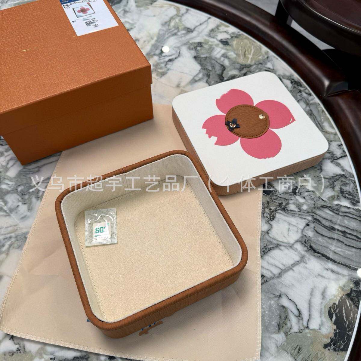 轻奢家系列太285阳工花皮质彩色糖果盒收盒纳储物箱居作室桌面收