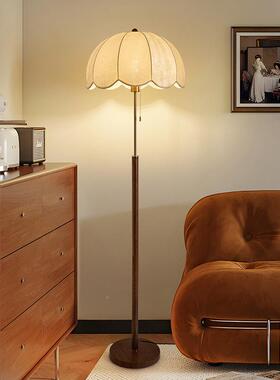 地灯灯12261落北欧复古中古客厅沙发装饰氛围书房极简灯护眼卧室