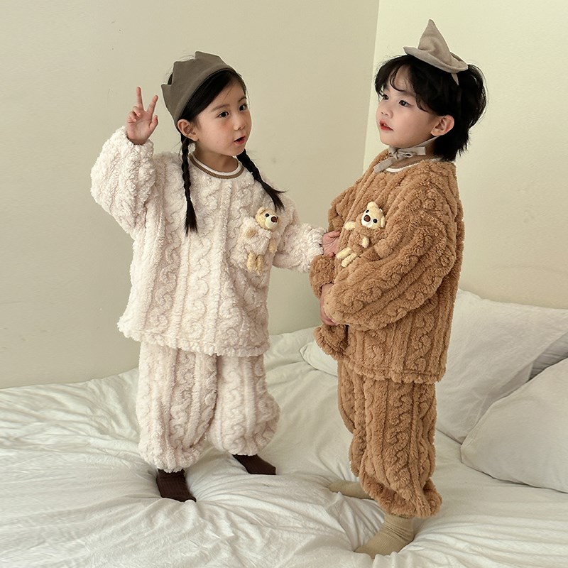 秋冬季儿童睡衣男童宝宝加厚长毛法兰绒套装小孩女童珊瑚绒家居服